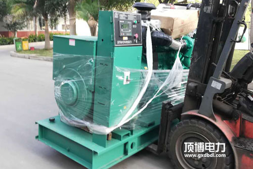 500KW柴油發(fā)電機(jī)組水箱開鍋怎么辦