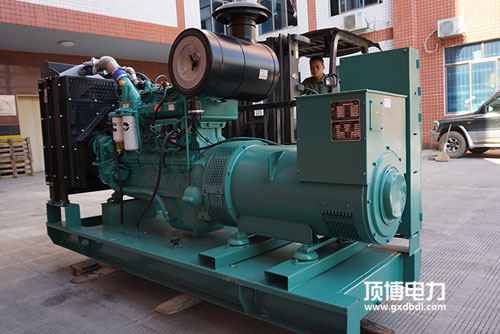 柴油發(fā)電機的價格因不同配置不一樣，怎么選最劃算？