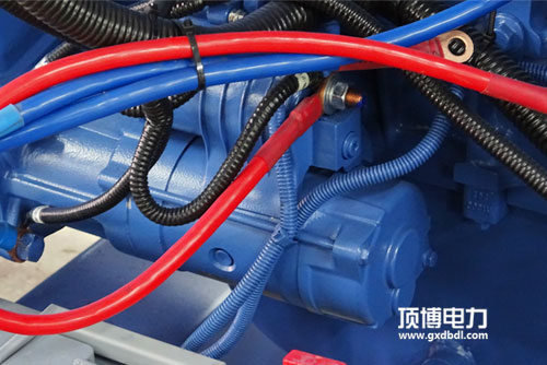 電噴式柴油發(fā)電機(jī)組的工作原理及結(jié)構(gòu)特點