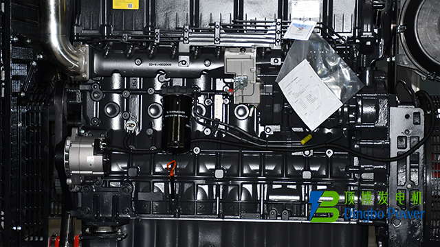 350KW上柴柴油發(fā)電機(jī)組3